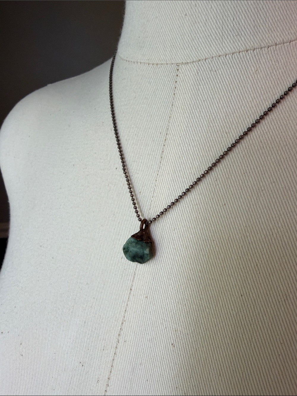 Necklace with Green Stone Pendant - Women Jewelry